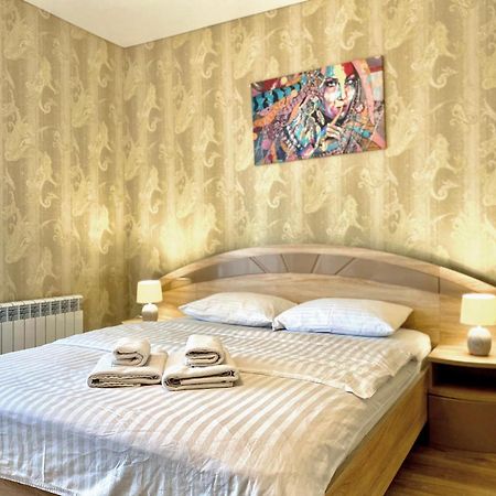 Apartpoltava Новий Будинок, В Самому Центрі 2-Окремі Кімнати, Панорамний Балкон Eksteriør bilde