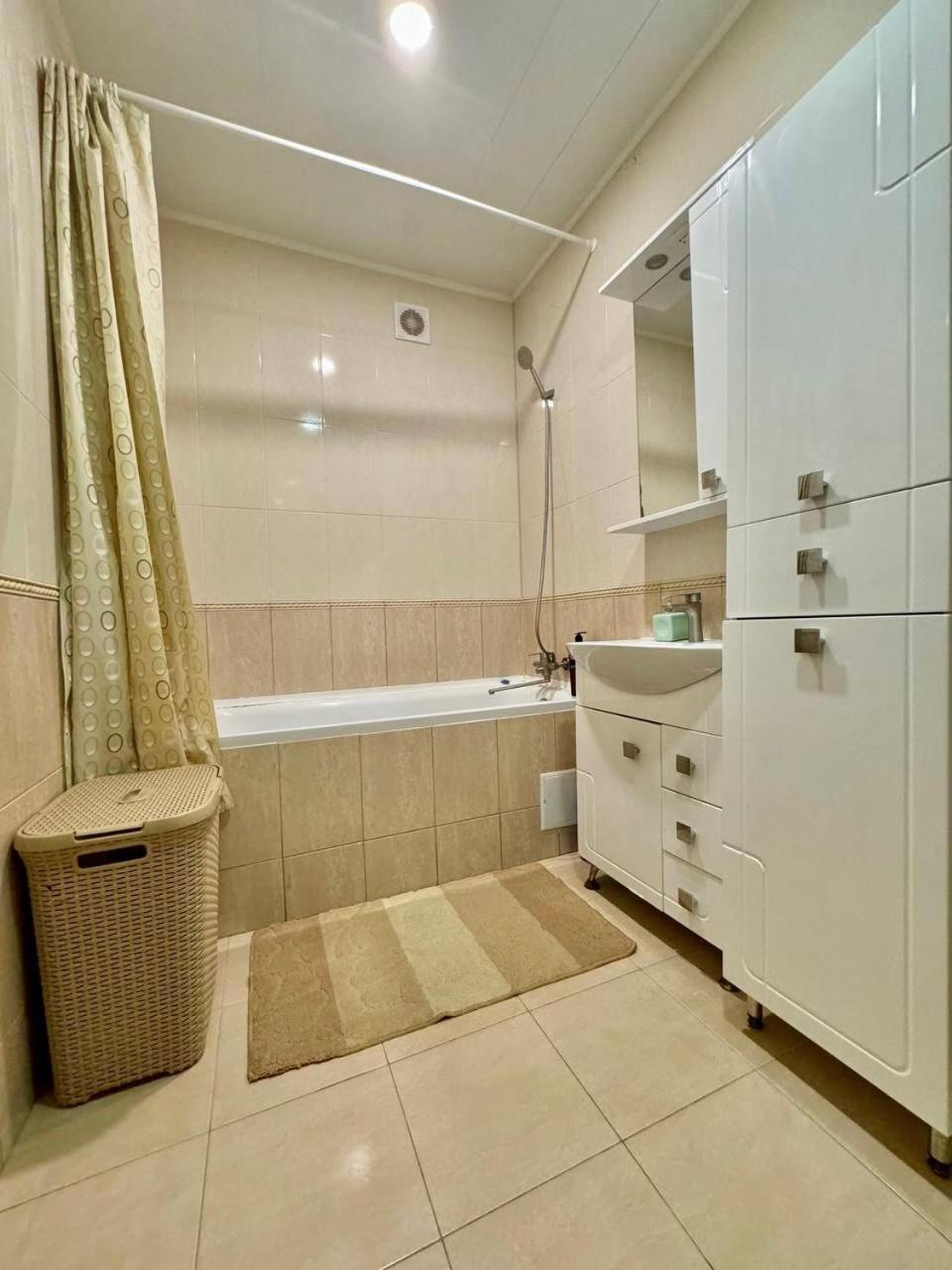 Apartpoltava Новий Будинок, В Самому Центрі 2-Окремі Кімнати, Панорамний Балкон Eksteriør bilde